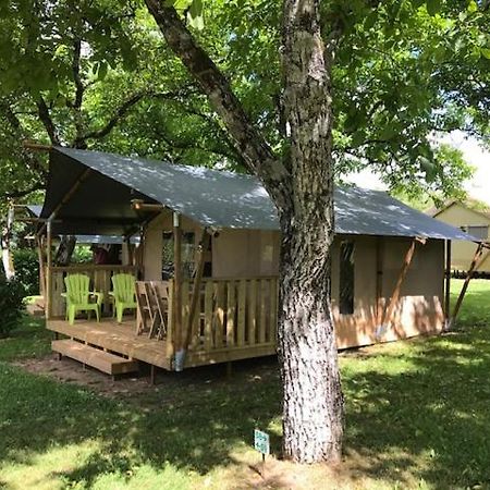 Camping Le Mondou Hotel Saint-Julien-de-Lampon Exterior photo